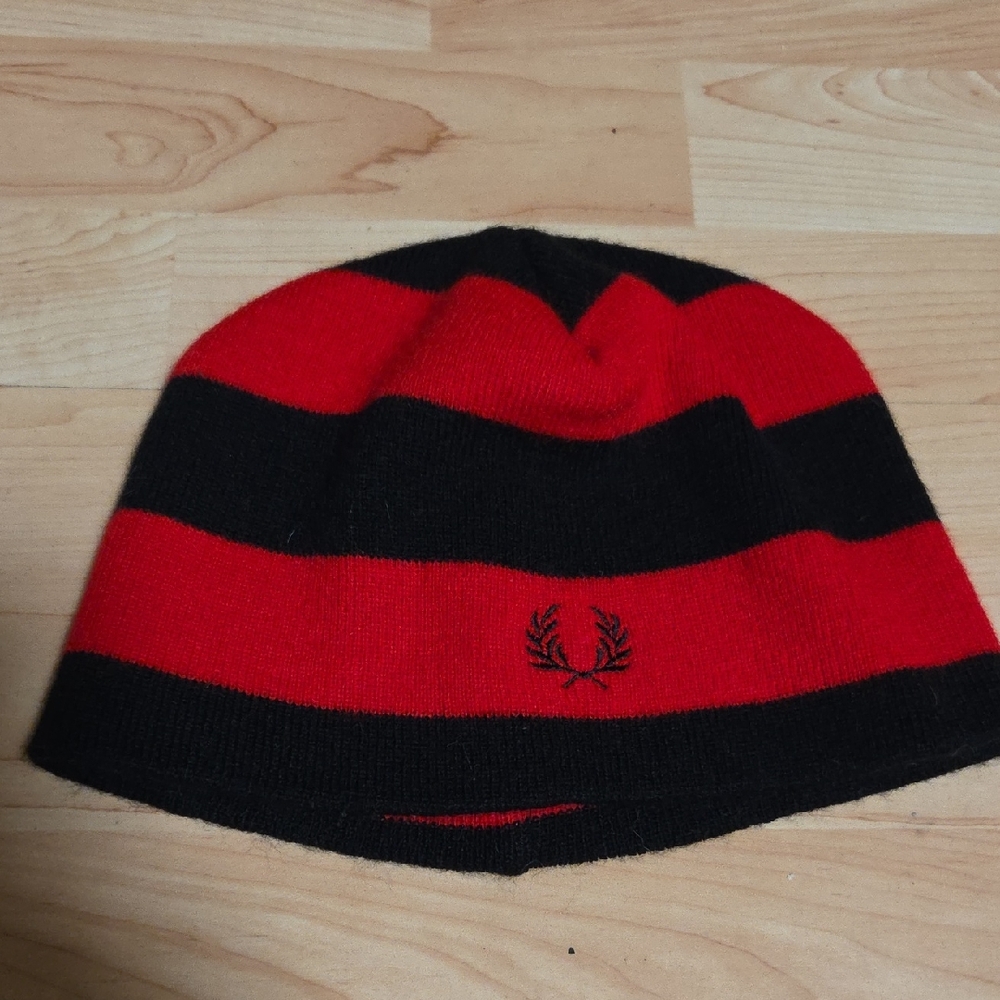 Fred Perry Red and Black Knit Beanie